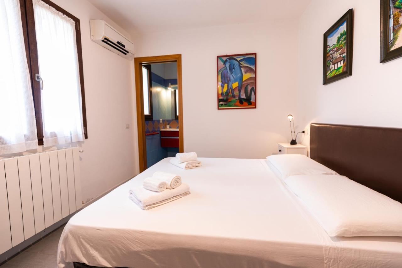 Theo'S Rooms Olbia Exterior foto