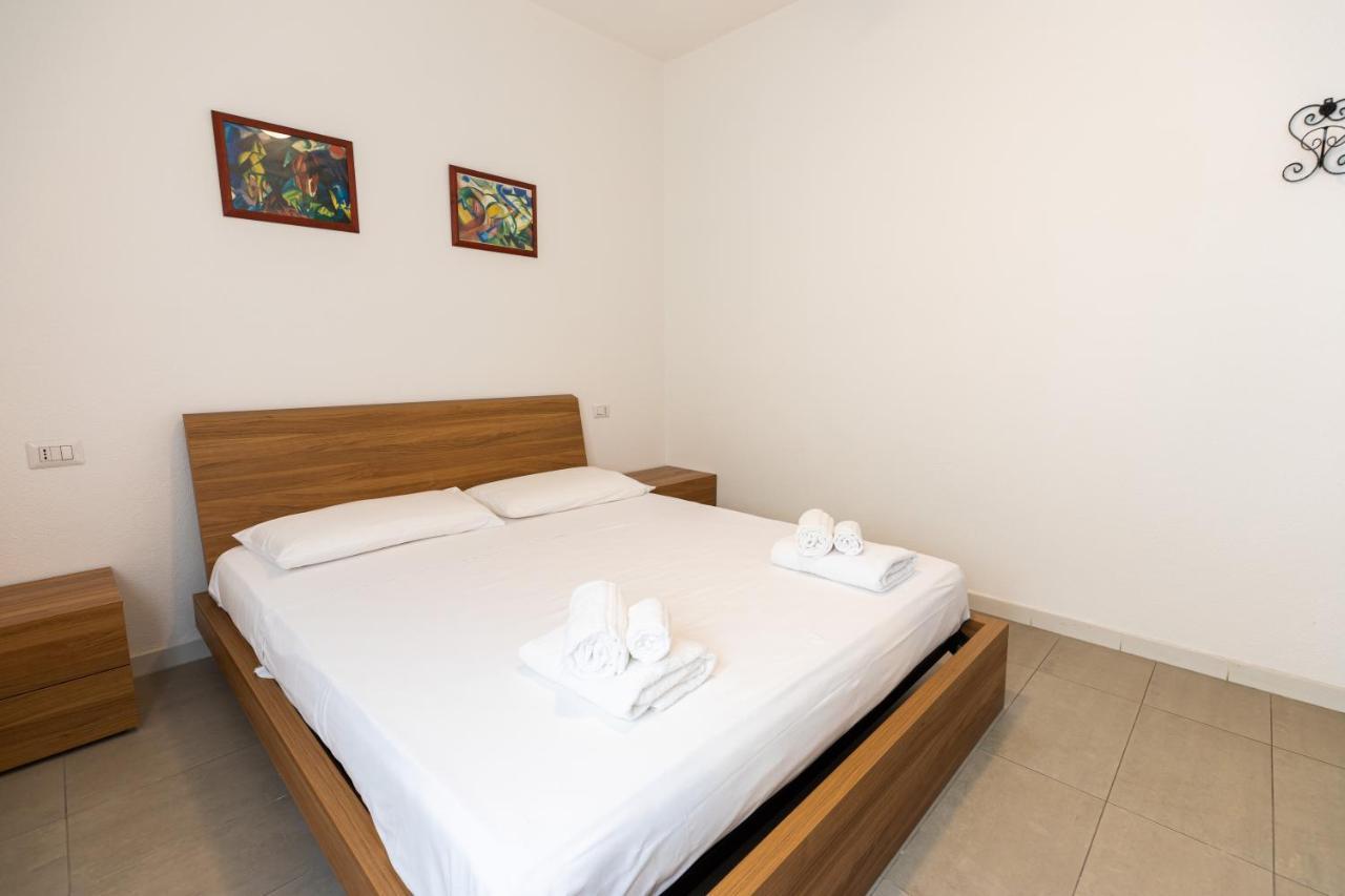 Theo'S Rooms Olbia Exterior foto